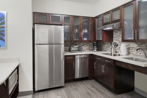 Staybridge Suites Miami International Airport by IHG, Room