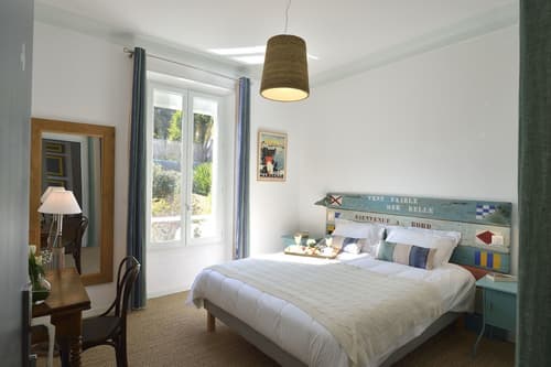 Villa du roc fleuri, Room