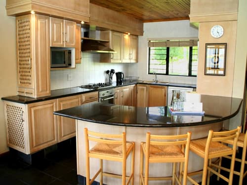Sani Valley Nature Lodges, Private kitchen