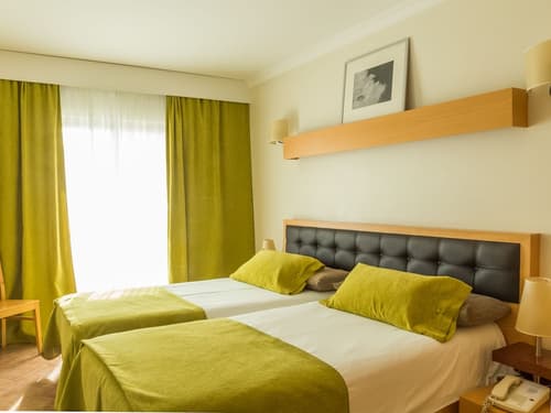 Pontalaia Apartamentos Turisticos, Room