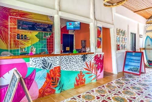 Socialtel Maderas, Lobby