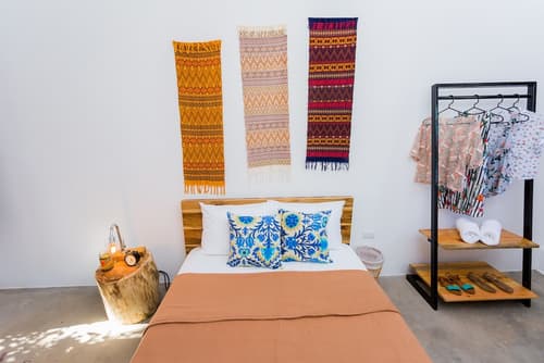 Socialtel Maderas, Room