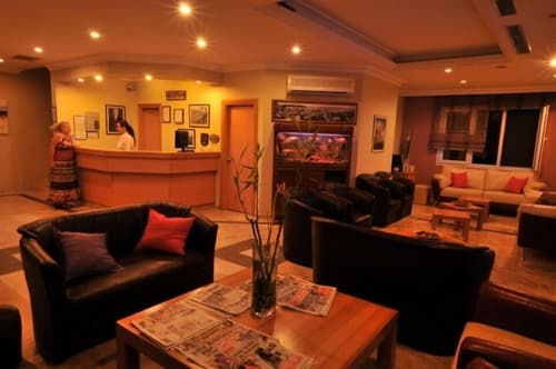 Hotel Doruk, Lobby sitting area