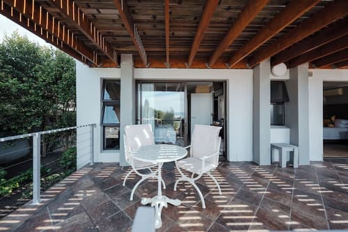 Whale Away Guest House, Room