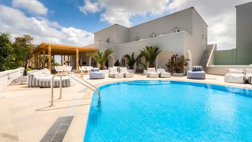 Anamar Santorini, Primary image