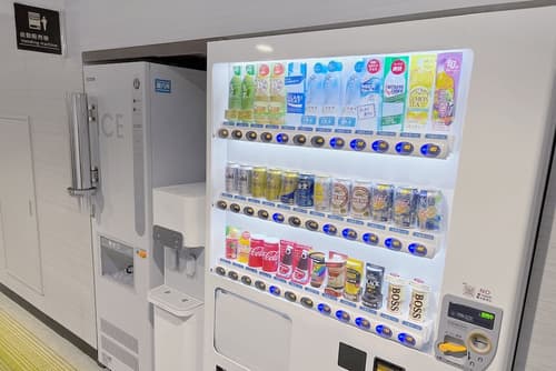 Hearton Hotel Shinsaibashi Nagahoridori, Vending machine