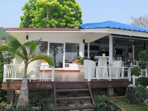 Assava Dive Resort, Reception