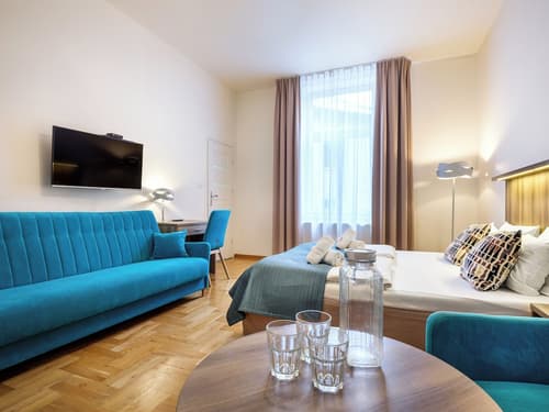 Kosmopolita Apartments, Room