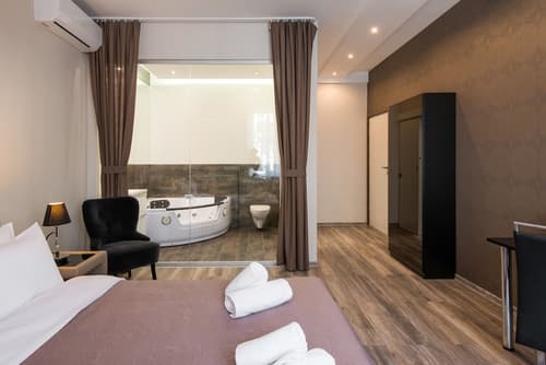 Leo Apartments Old Town, Room