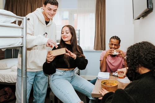 Rotterdam Teleport Hotel, Room