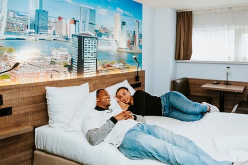 Rotterdam Teleport Hotel, Room