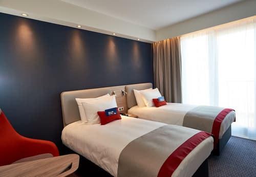 Holiday Inn Express Amsterdam - City Hall by IHG, Room