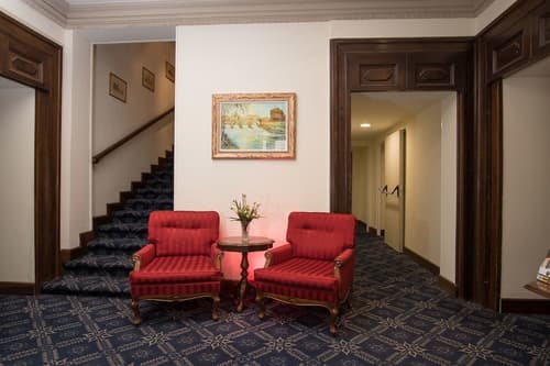 Hotel Villa delle Rose, Interior entrance