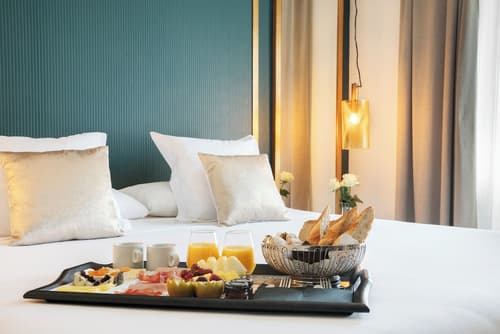 La França Travellers, Room