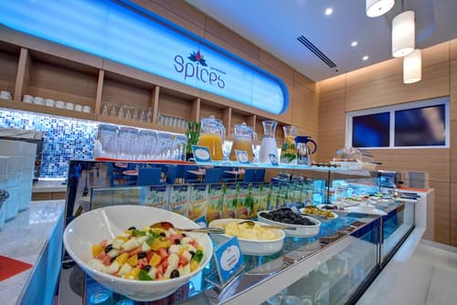 Al Khoory Inn, Breakfast meal