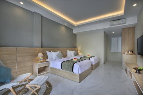Tapa Tepi Kali Canggu by Pramana, Room