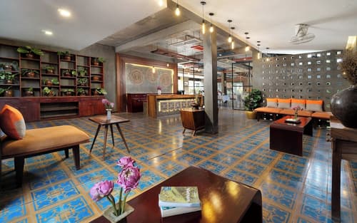 Central Corner d’Angkor, Lobby sitting area