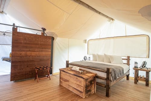 Under Canvas Great Smoky Mountains, Room