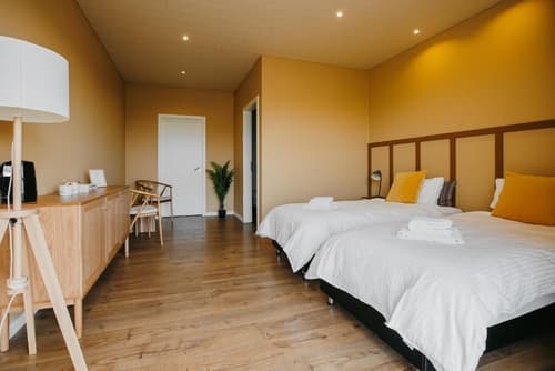 Guesthouse Hill, Room