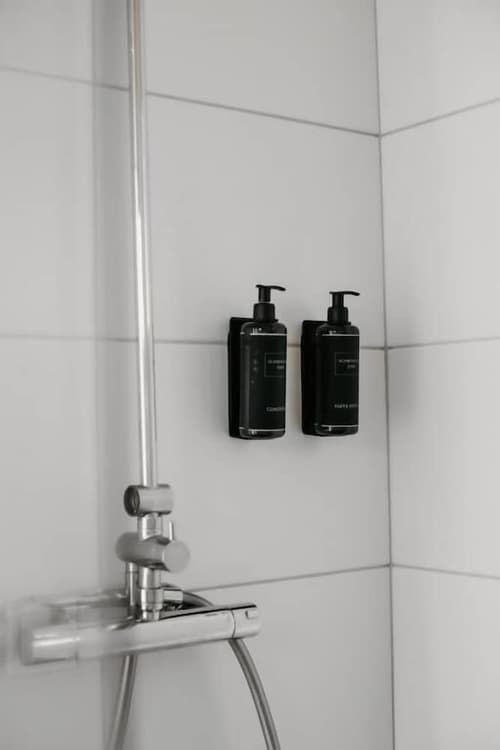 Guesthouse Hill, Room