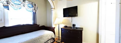 Bellevue House, Room