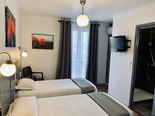 Hôtel Les Arbousiers, Room