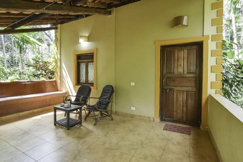 Dudhsagar Plantation, Terrace/patio