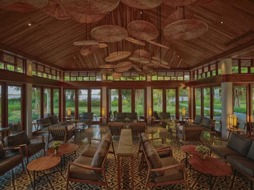 Legacy Mekong, Lobby