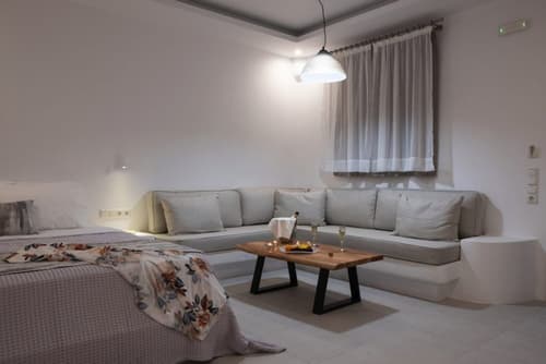 Ambience Suites, Room