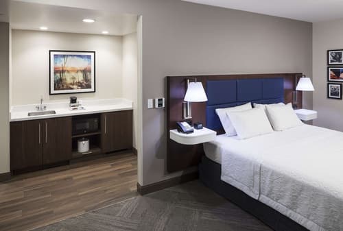 Hampton Inn & Suites Phoenix Downtown, Room