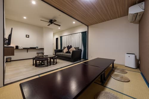 THE PERIDOT Smart Hotel Tancha Ward, Living area