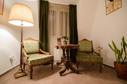 Hotel Boutique Monaco, Lobby sitting area