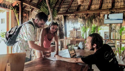 Nílu Puerto Escondido by Selina, Reception