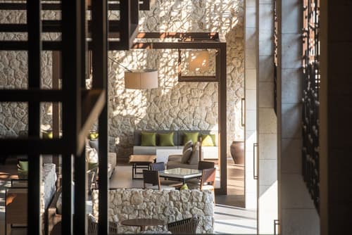 Hyatt Regency Seragaki Island Okinawa, Lobby sitting area