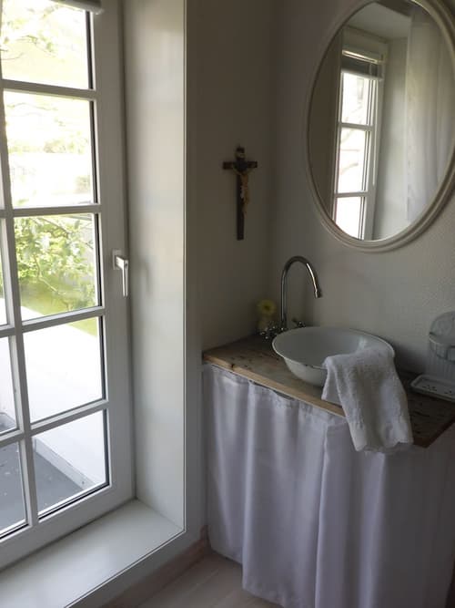 visitHOMES Faroe Islands, Room