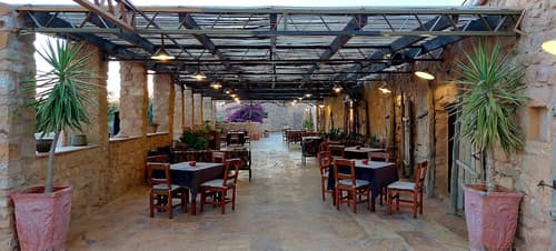 Hayat Zaman Hotel & Resort, Terrace/patio