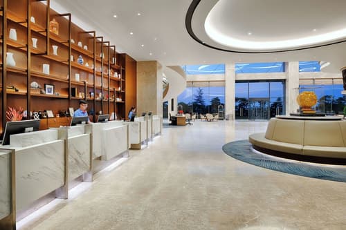 Four Points by Sheraton Danang, Reception