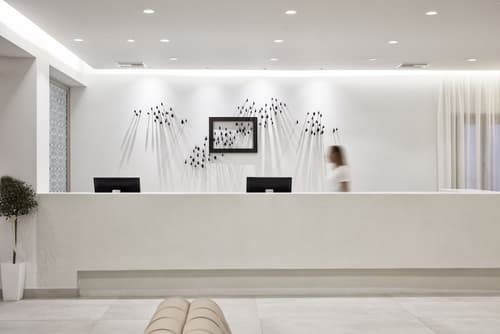 Costa Grand Resort & Spa, Check-in/check-out kiosk