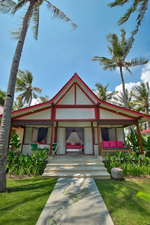 PinkCoco Gili Air - Constant Surprises & for Cool Adults Only, Terrace/patio