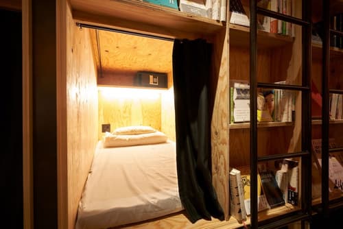Book & Bed Tokyo Shinjuku - Hostel, Room