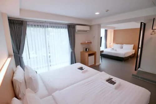 ISTY Hotel, Room