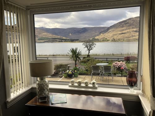 Hillview guest house, Living area