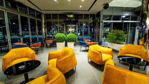 Hotel Fieri, Lobby lounge