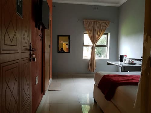 Central Lodge Hotels, Room