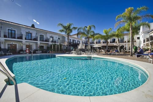 Paloma Blanca Boutique Hotel Puerto Banus, Pool
