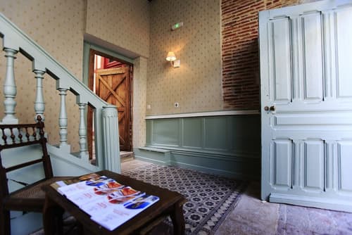 Appart'Hotel Hotel Saint Georges, Interior entrance