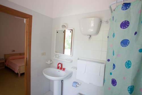 Hotel Santa Lucia, Bathroom