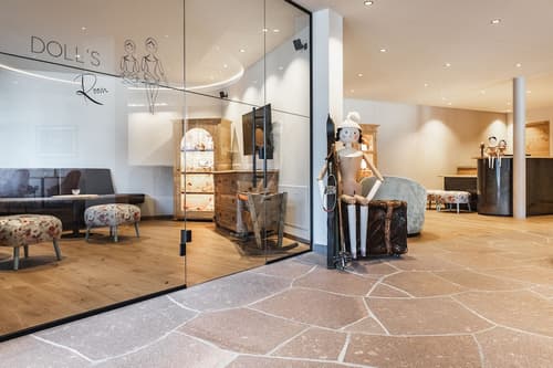 La Cort My Dollhouse - Adults Only, Lobby