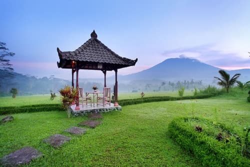 Great Mountain Views, Primary image