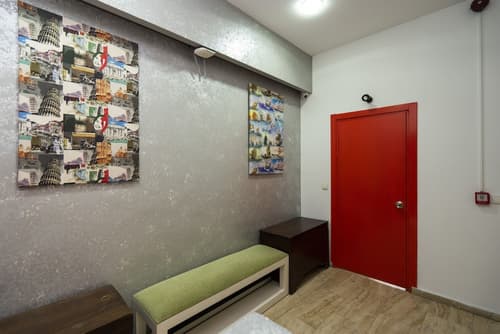 Taksim Alya Suites, Interior entrance